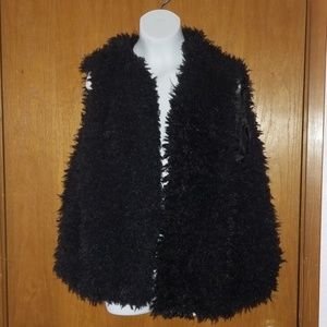 Rouge Faux Fur Black Vest 2x